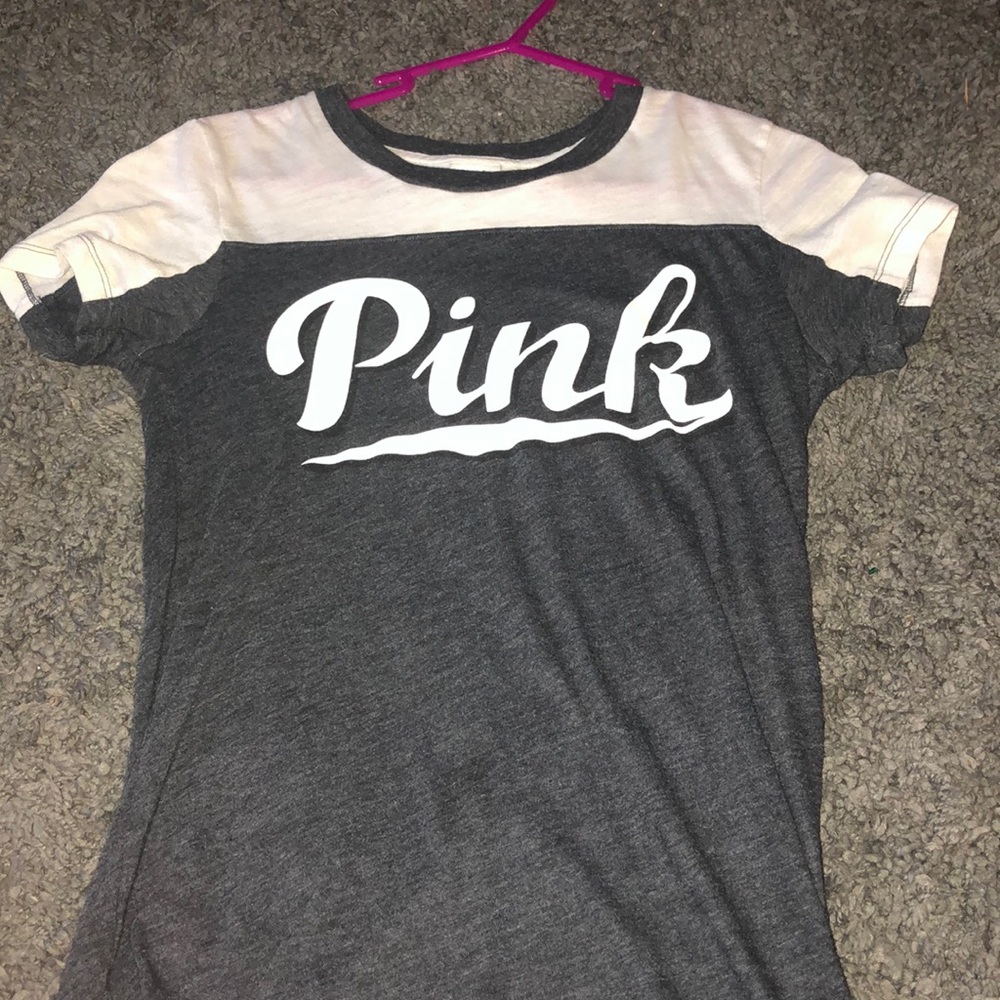 Pink Victoria’s Secret t shirt
